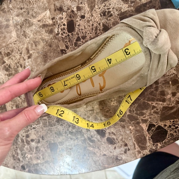 💖 Sam Edelman Florus Taupe Suede Ballet Flat with Bow-Wrap Top Knot - Picture 11 of 14